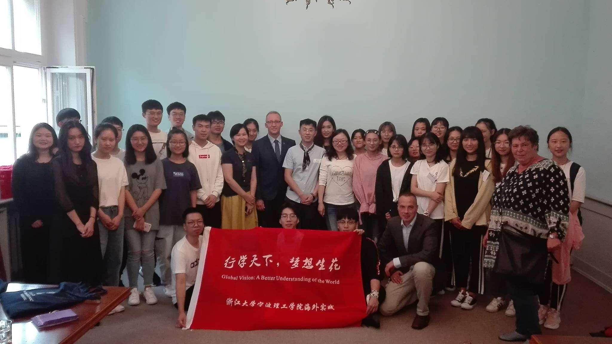 Studenci z Chin uczestniczą w „Summer School: Polish Culture in the European Culture”